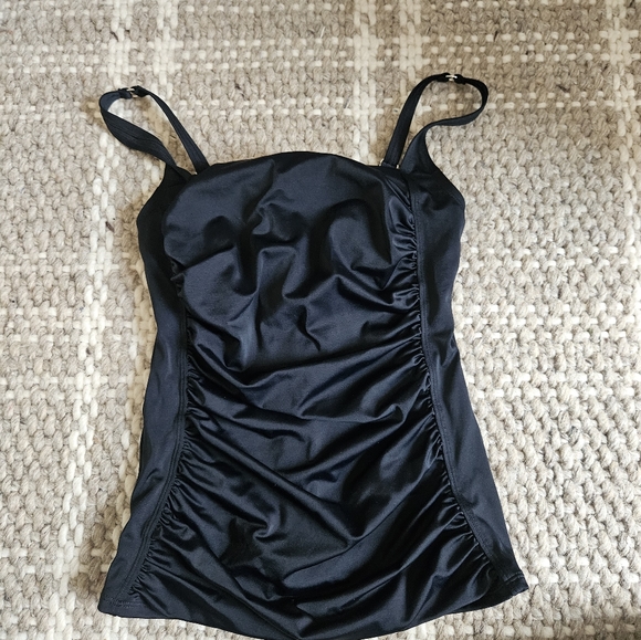 Llbean swim top 4 blk - Picture 2 of 6